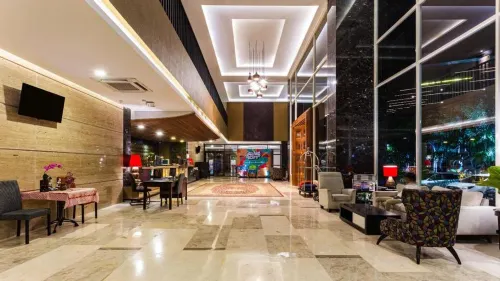 Grand Tjokro Hotel Balikpapan Espaces publics Photos