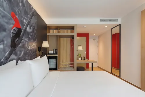 Ikonik Miraflores Chambres Photos