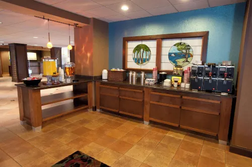 Holiday Inn & Suites Council Bluffs-I-29 Ristorazione Photos
