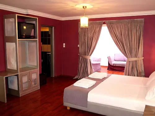 Delphi Art Hotel Rooms Photos