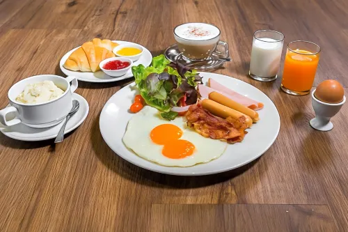 XQ Pattaya Hotel Dining Photos