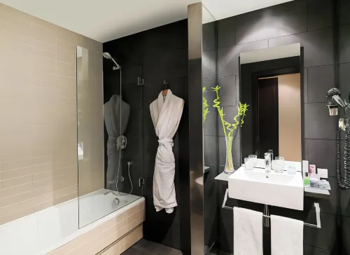 H10 Casanova Rooms Photos