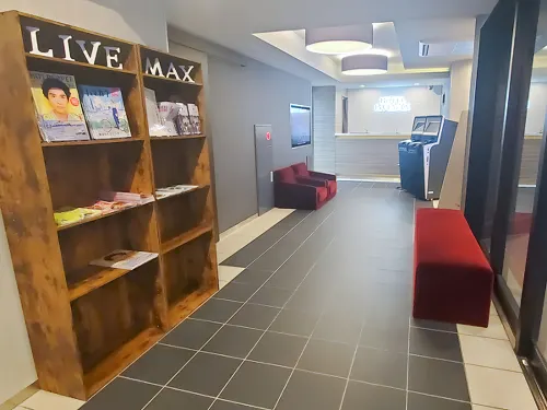 HOTEL LiVEMAX Shinyokohama Public Areas Photos