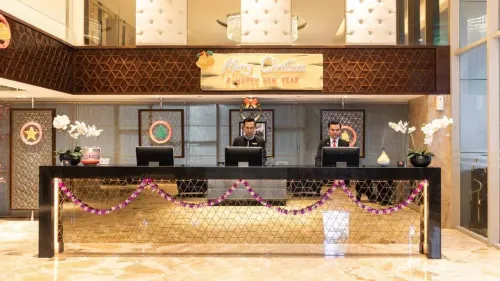 Louis Kienne Hotel Pandanaran Aree comuni Photos