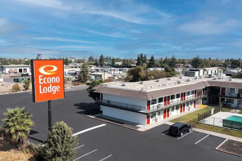 Econo Lodge Stockton Near I-5 Fairgrounds Exterior Photos