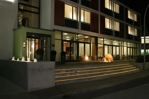 ACHAT Hotel Corbin München Airport Außen Photos