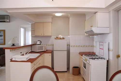 Aryaduta Suites Semanggi Photos