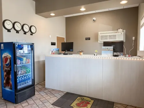 Super 8 by Wyndham Medicine Hat AB Espaces publics Photos