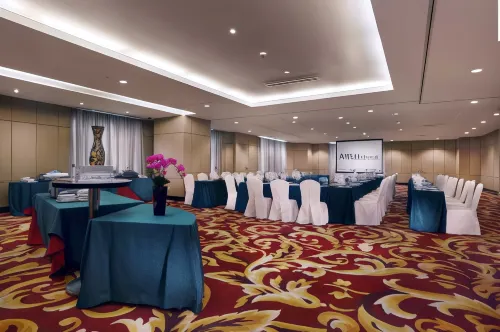 Grand City Hall Hotel Fasilitas Bisnis Photos