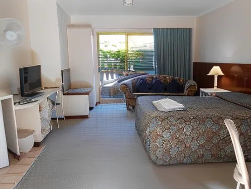 Augusta's Georgiana Molloy Motel Photos