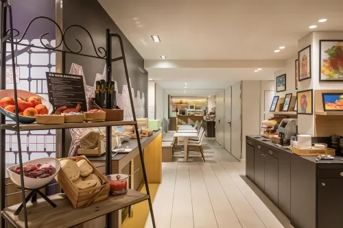 Ibis Styles Barcelona Centre Ristorazione Photos