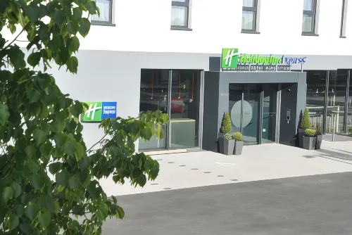 Holiday Inn Express Sindelfingen, an IHG Hotel Außen Photos