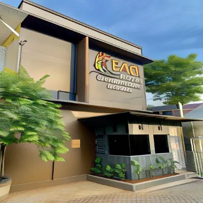 Padi Hotel Purwodadi Extérieur Photos