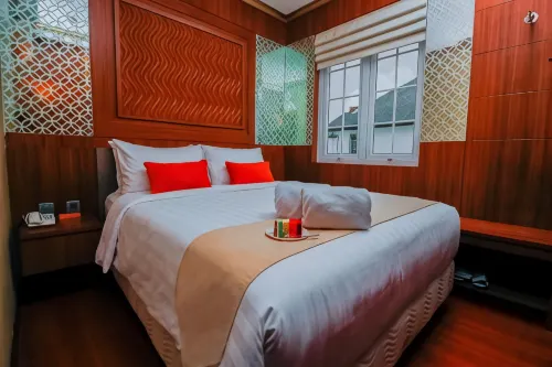 Petit Boutique Hotel Solo Номера Photos