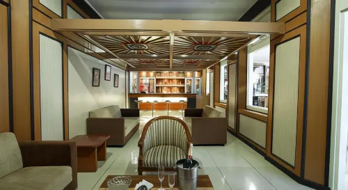 Kusuma Sahid Prince Hotel Solo Public Areas Photos
