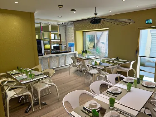 55 Hôtel Montparnasse Dining Photos