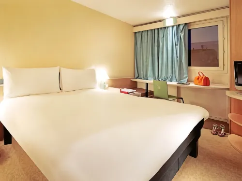 Ibis Strasbourg Aéroport le Zénith Photos