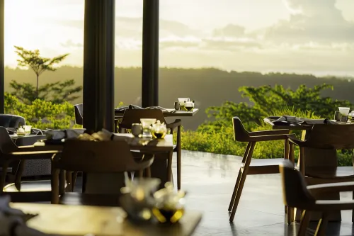Maua Nusa Penida by Swiss-Belhotel Restauration Photos