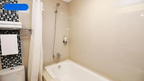 BATIQA Hotel Karawang Kamar Photos