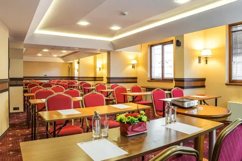 Best Western Plus Bristol Hotel Business Photos