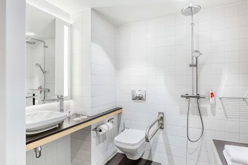 IntercityHotel Hannover Hauptbahnhof Ost Außen Photos
