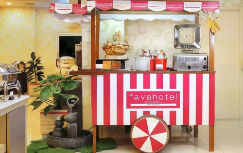 Favehotel Solo Baru Dining Photos