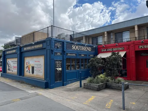 Southend Hotel Exterior Photos
