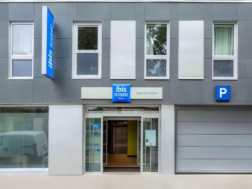 Ibis Budget Paris Clichy Mairie Extérieur Photos