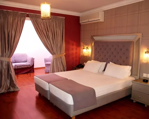Delphi Art Hotel Rooms Photos