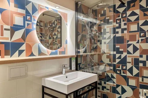 Campanile Villennes-Sur-Seine - Poissy - Hôtel rénové en 2024 Chambres Photos