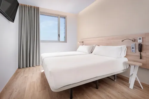 B&B HOTEL Murcia Photos
