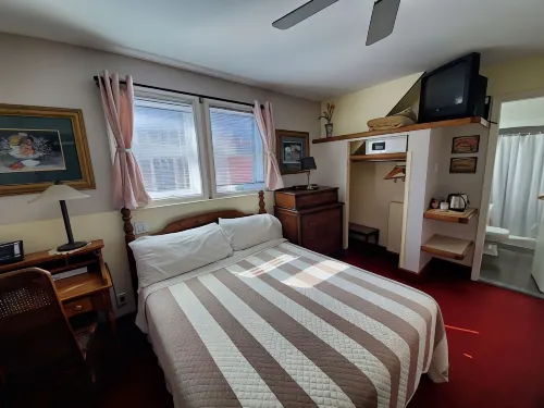 Madison Manor Boutique Hotel Rooms Photos