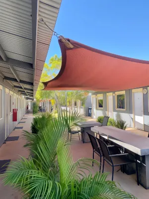 Econo Lodge Karratha Near Hotel Photos
