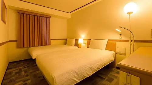 Toyoko Inn Higashi Hiroshima Ekimae Kamar Photos