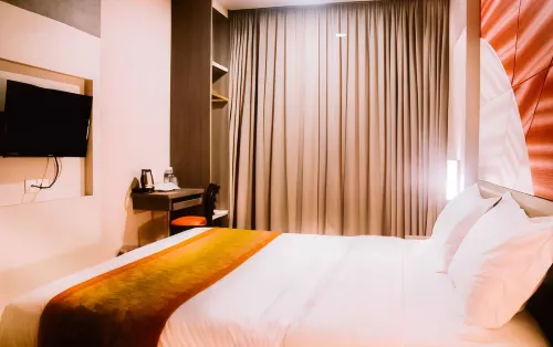 The Golden Bay Hotel Batam Photos