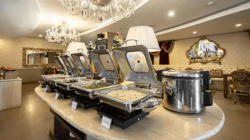 Amaroossa Royal Bogor Dining Photos