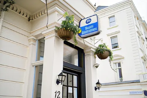 Best Western Buckingham Palace Rd Extérieur Photos