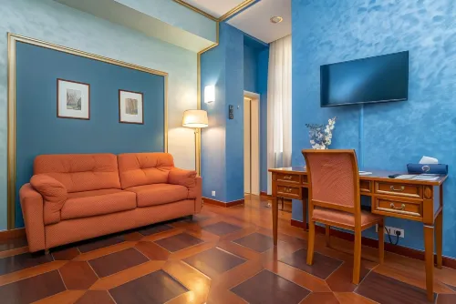Hotel Kinsky Fountain Rooms Photos