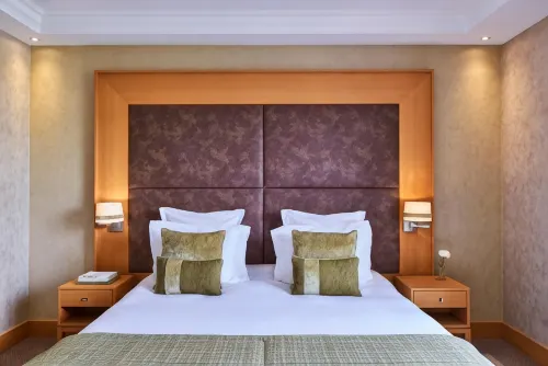 Hôtel Barrière l'Hôtel du Golf Rooms Photos