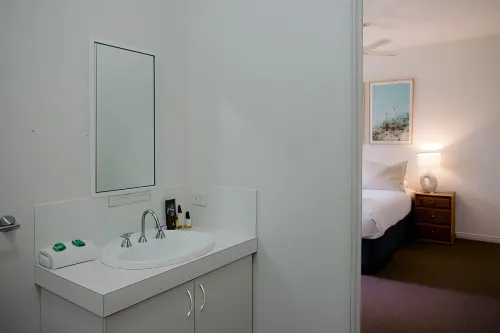 Yallingup Forest Resort Rooms Photos