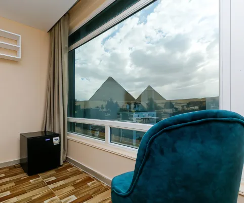 Turquoise Pyramids & Grand Egyptian Museum View Hotel Rooms Photos