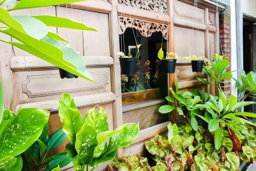 Griya Gribig Guest House Mitra RedDoorz Eksterior Photos