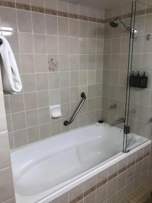 Comfort Hotel Adelaide Meridien Photos