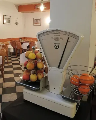 Hotel Augustus et Otto Mahlzeiten Photos