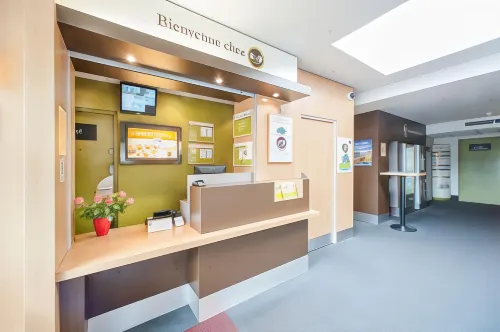 B&B Hotel Colmar Vignobles Ouest Espaces publics Photos
