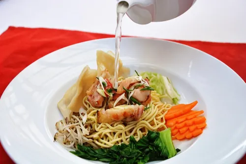 Ramada by Wyndham Bali Sunset Road Kuta Dining Photos