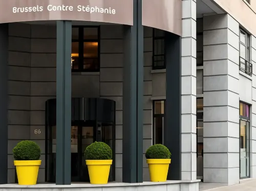 Ibis Styles Brussels Centre Stephanie Exterior Photos