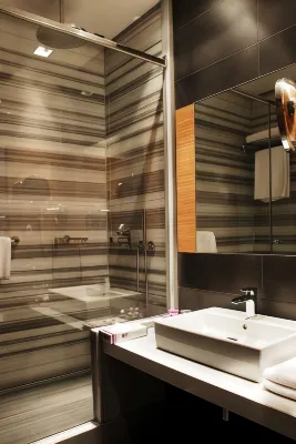Point Hotel Barbaros Rooms Photos