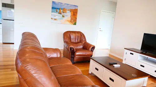 Apollo Bay Seal Apartments Photos