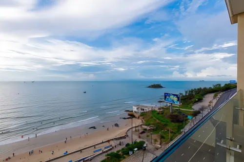 GOLDEN ERA HOTEL (Vung Tau Riva Hotel) À proximité de l'hôtel Photos